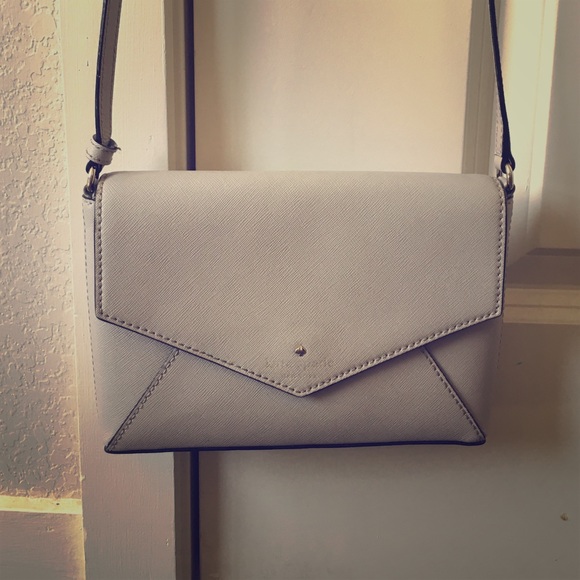Kate Spade cedar street envelope