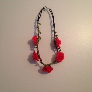 Red roses flower crown