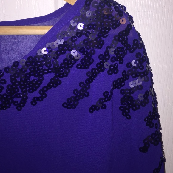 New With Tag Express top with sequin detail size S - Picture 2 of 3