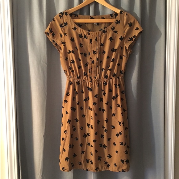 Birds of flight dress