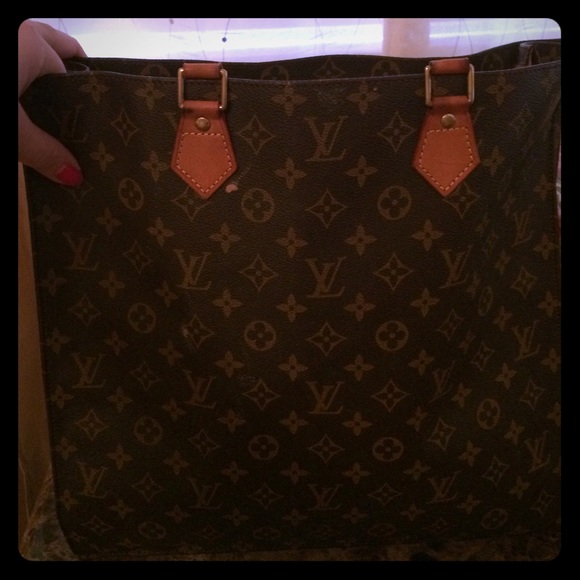 Louis Vuitton bag