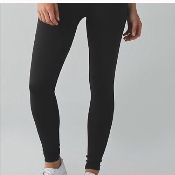 Lululemon "in the zone" leggings