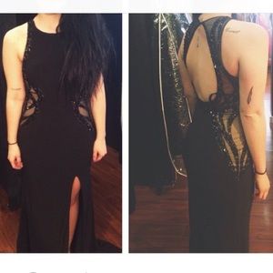 Selling my prom dress!! Brand name!