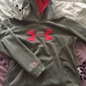 Youth extra large under armour hoodie