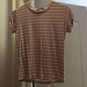 Brandy Melville Tshirt
