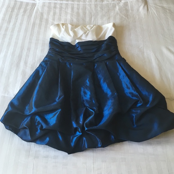 Strapless prom/ homecoming dress