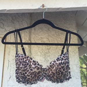 PINK Victoria's Secret bra