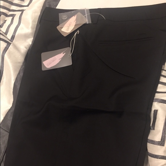 Creased front trouser - Picture 3 of 4