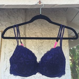 PINK Victoria's Secret bra