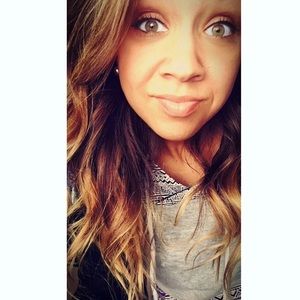 Meet your Posher, Lacy