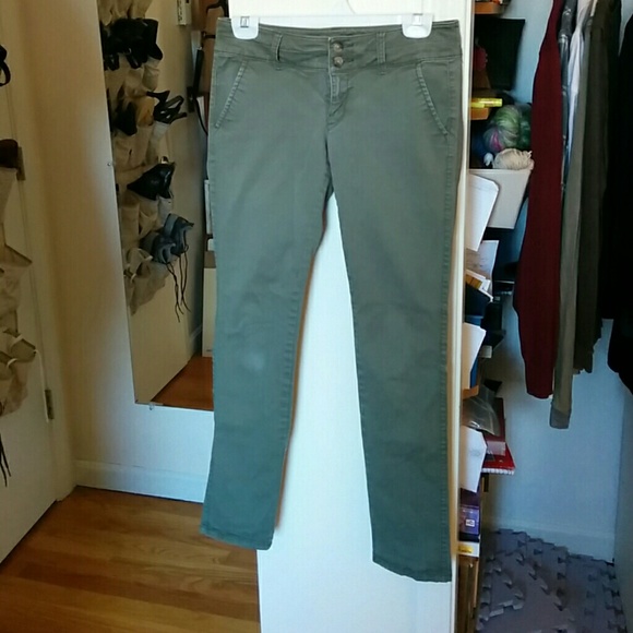 American eagle military green skinny pants