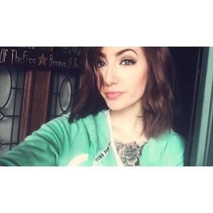 Meet your Posher, Amber