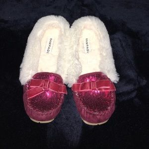 Slippers