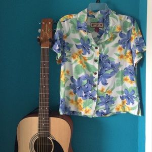 Hawaiian pattern button down shirt