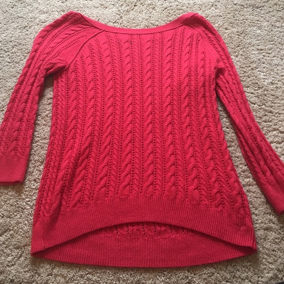 Red/pink sweater