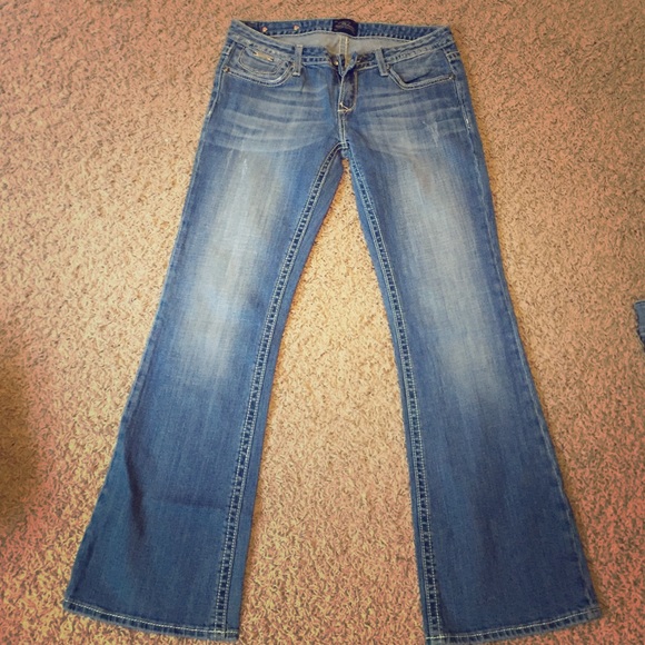 Size 6 short Express Jeans