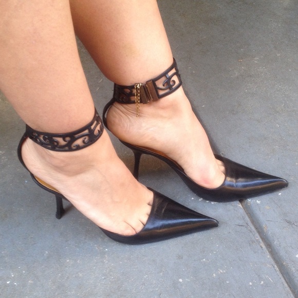 Giuseppe Zanotti pumps.