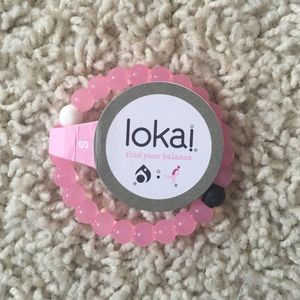 Pink Lokai bracelet- breast cancer size: S
