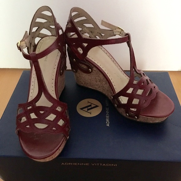 Adrienne Vittadini Wedges