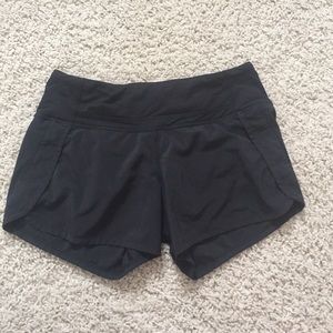 Black athletic shorts brand: lulu lemon size: 2