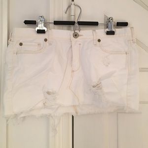 Hollister white denim mini 6