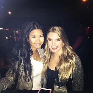 Meet your Posher, Crystal