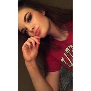 Meet your Posher, Nichole