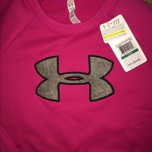 Under Armor pink Crewneck sweatshirt