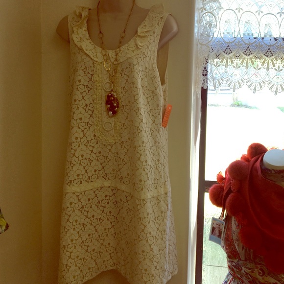 Lace cotton dress