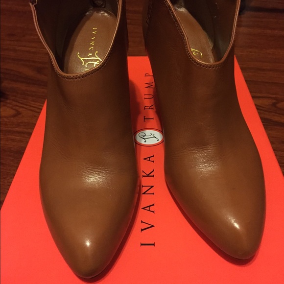 Ivanka Trump Juno Women's Brown Leather Booties.