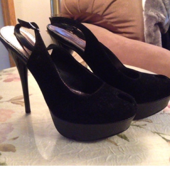 qupid heels, worn once, great condition