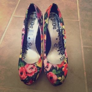 Floral stilettos