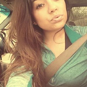 Meet your Posher, Crystal