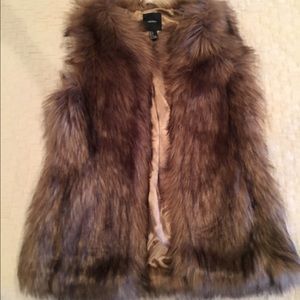 Forever 21 Faux Fur Vest