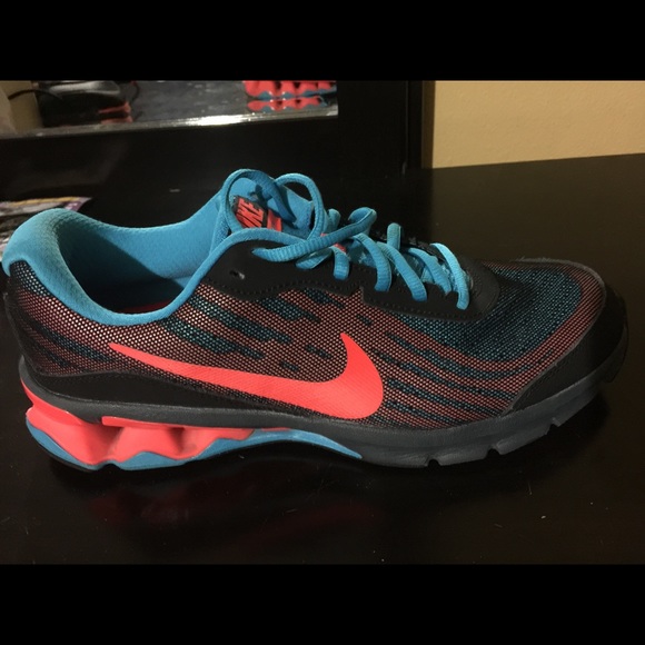 Nike Reax Run 9
