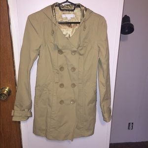 New York & Company XS trench coat. Never worn!