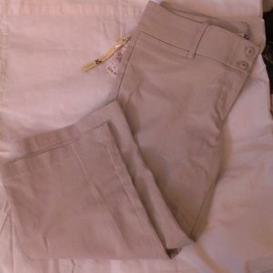 Khaki capri pants