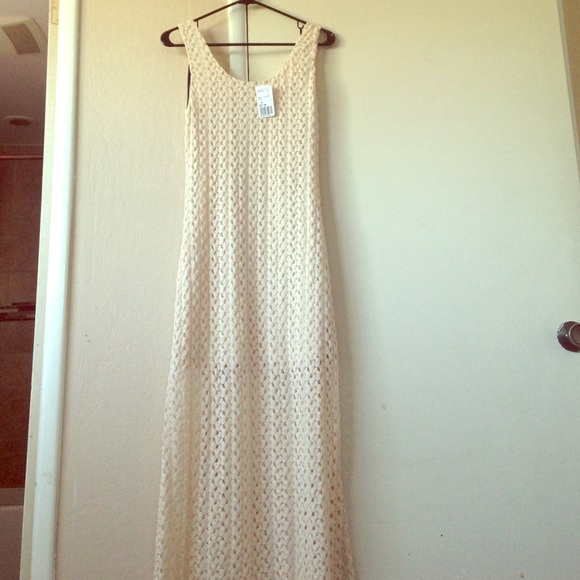 Crocheted fitted maxi dress