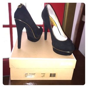 Michael Kors Gideon Pump