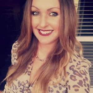 Meet your Posher, Gina