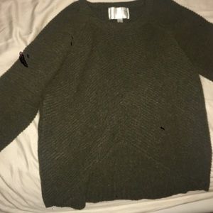 Chunky olive knit sweater