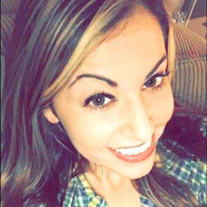 Meet your Posher, Kara