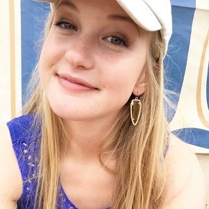 Meet your Posher, Audrey