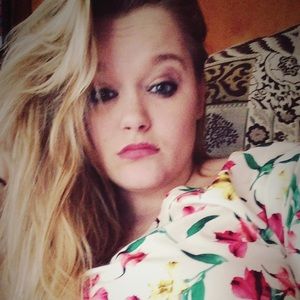 Meet your Posher, Briana