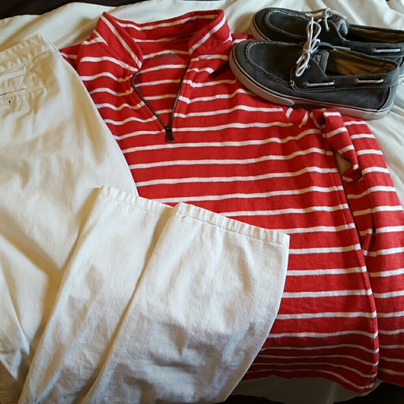 Women's zipped pullover