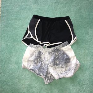 Set of running shorts