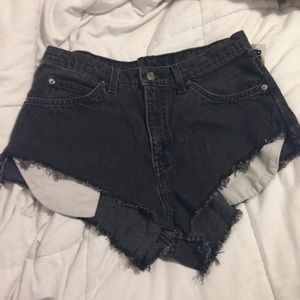 NWT vintage high waisted Levi cut off shorts