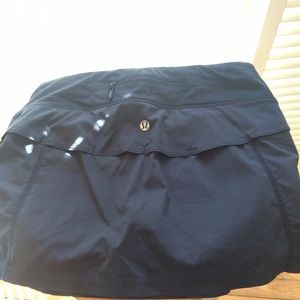 lululemon jog skirt II
