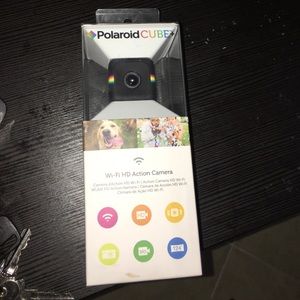BRAND NEW POLAROID CUBE!