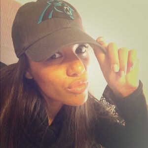 Meet the Posher, Danette